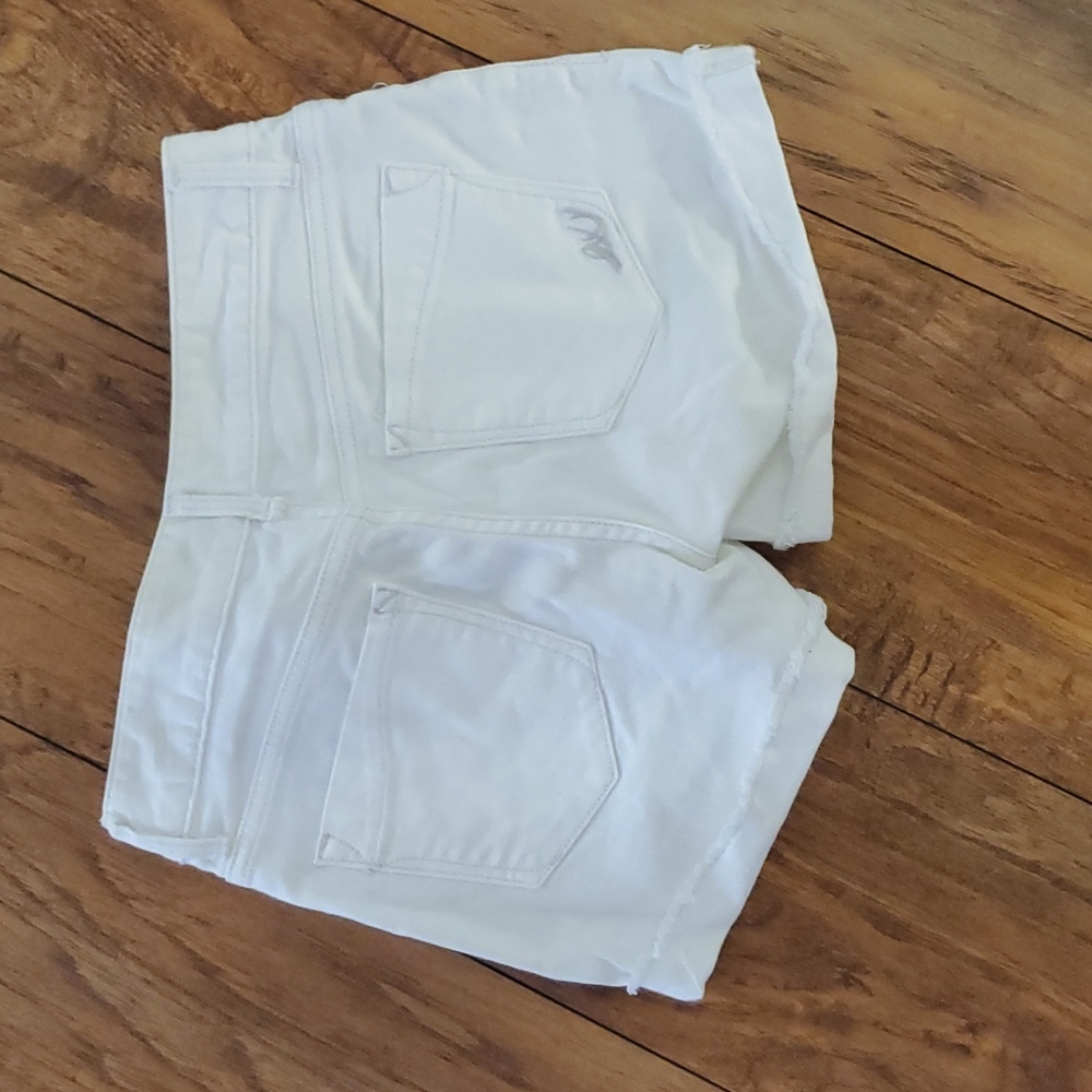 Express White Low Rise Denim Shorts Size 0 NWOT - Picture 3 of 4